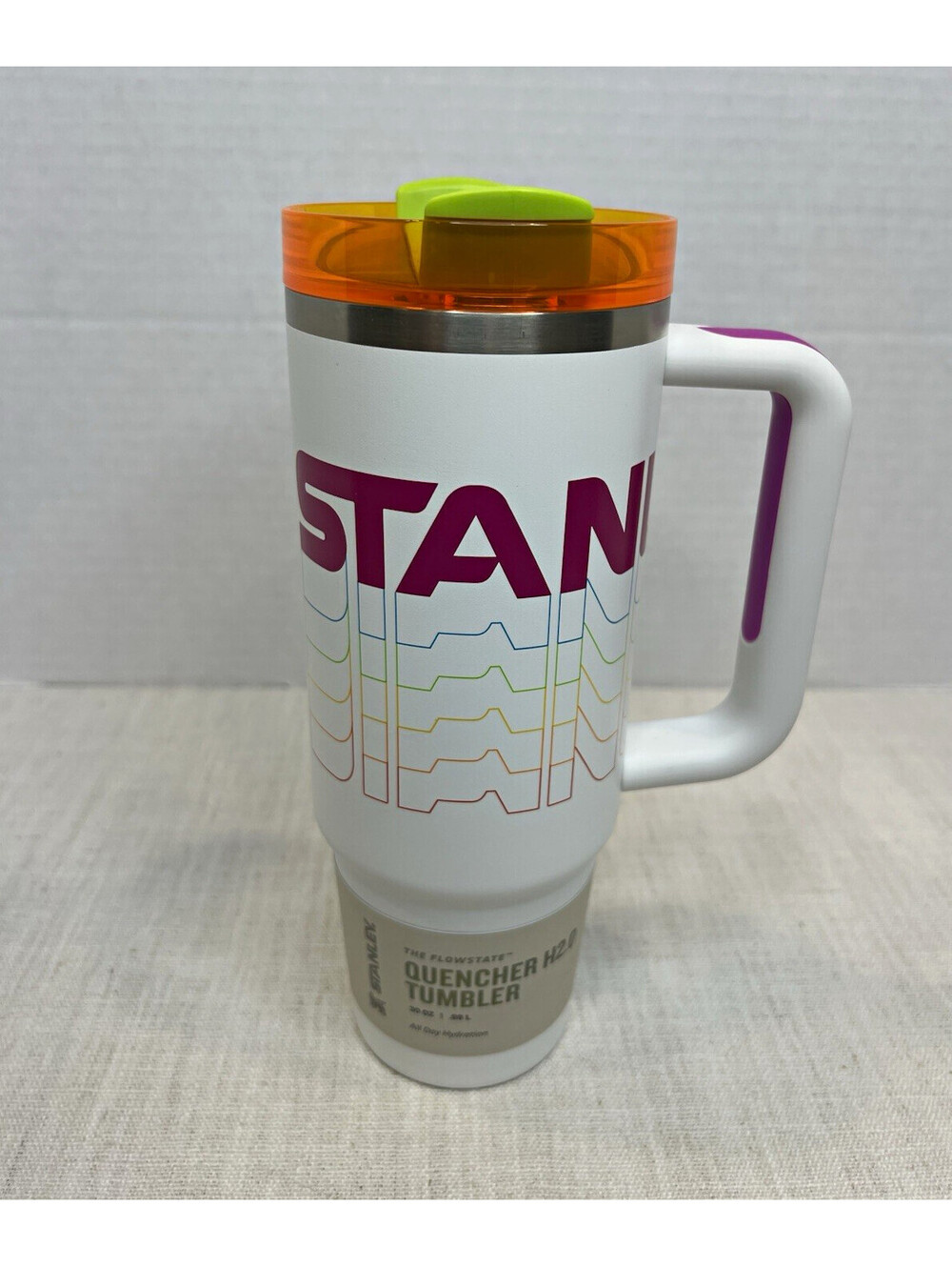 Stanley Quencher H2.0 FlowState 30 oz Tumbler w/ Handle Frost Reverb